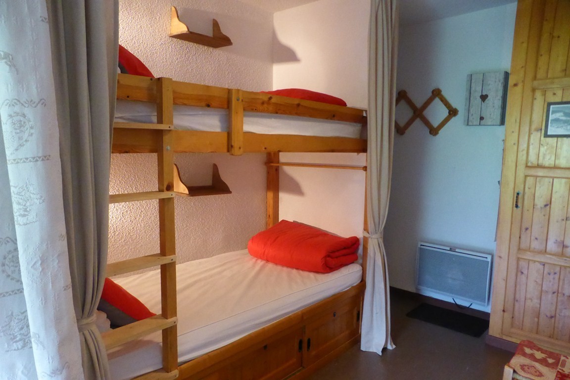CHARMANT APPARTEMENT 2/4 PERSONNES CLASSE 2* POUR 4 PERSONNES