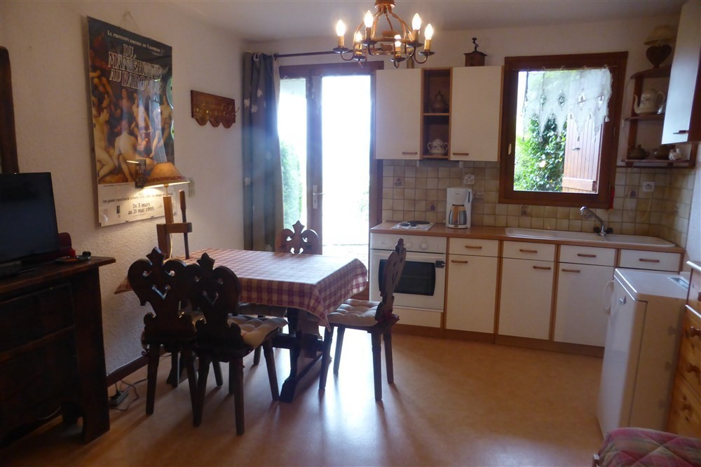 APPARTEMENT T2 24 M2 POUR 2/4 PERSONNES CLASSE 2* ARECHES BEAUFORT Savoie Mt Blanc