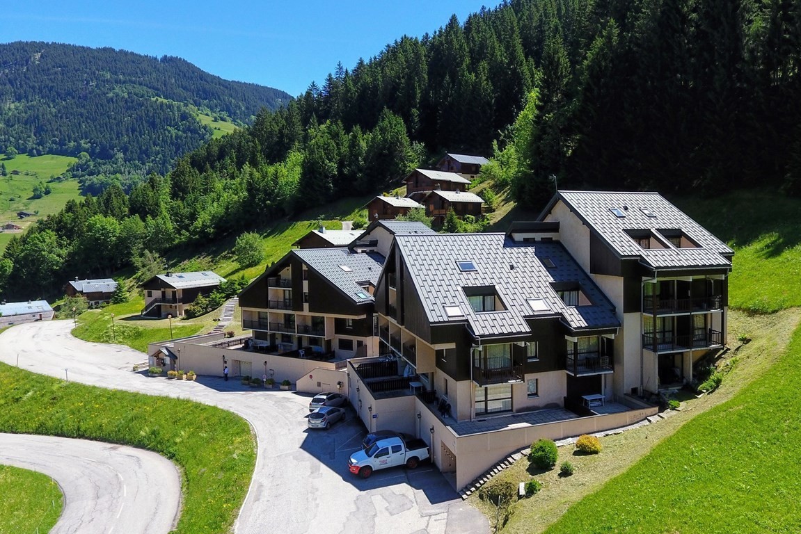 Grand Studio 4 personnes aux abords d'Arêches, envronnement calme et nature
