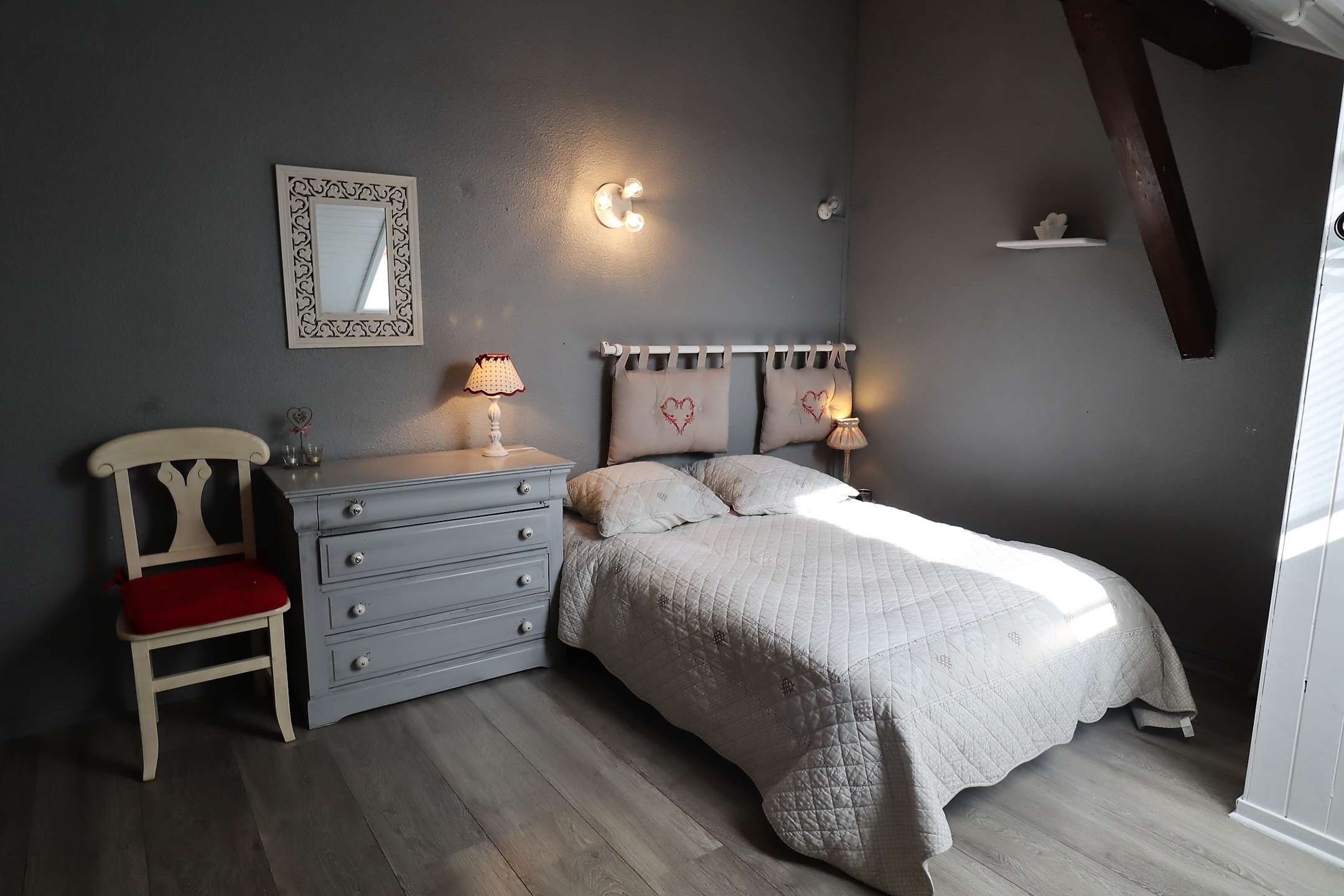 DUPLEX TRES AGREABLE, LUMINEUX ET BIEN EQUIPE POUR 4 A 6 PERSONNES. Classé **