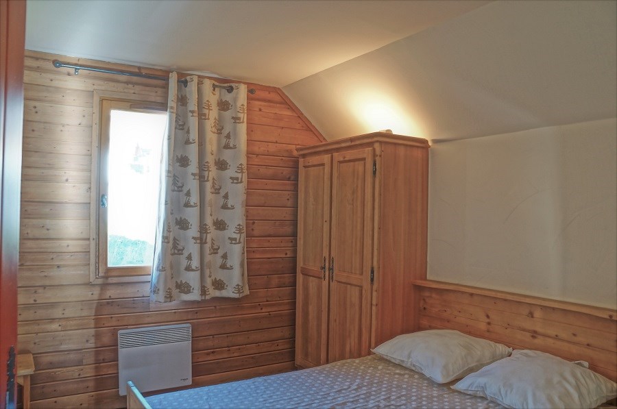 Location Chalet avec 4 chambres pour 12 personnes 