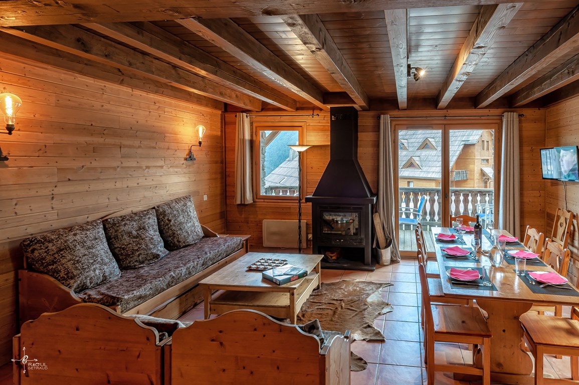 Beau chalet en bois style montagne avec 3 chambres