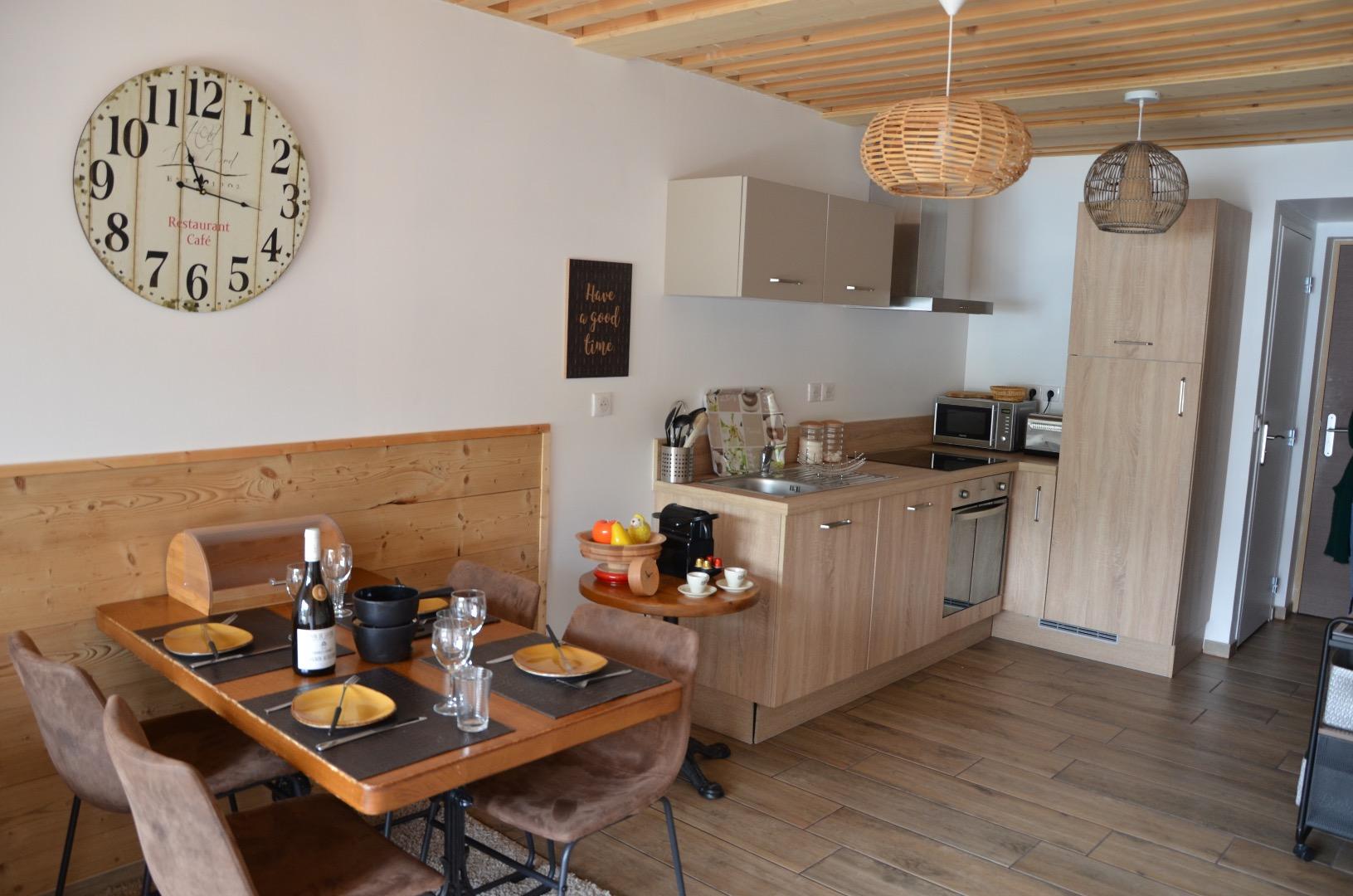 APPARTEMENT NEUF  4 PERSONNES CENTRE STATION - 2 CHAMBRES