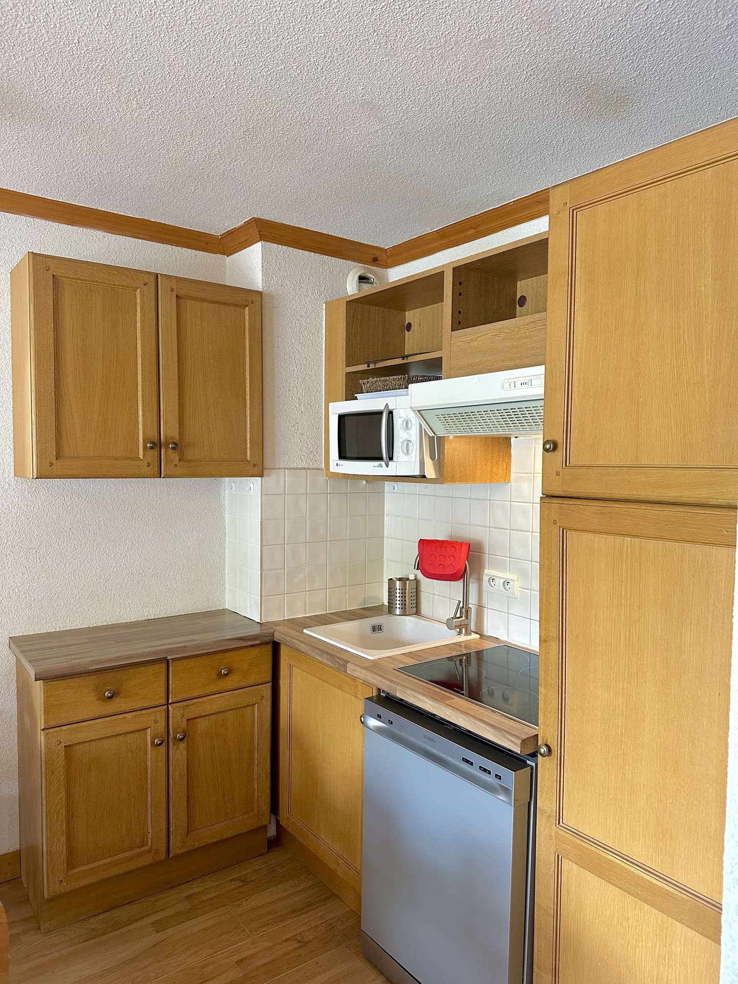 APPARTEMENT DUPLEX POUR 8 PERSONNES proche piste
