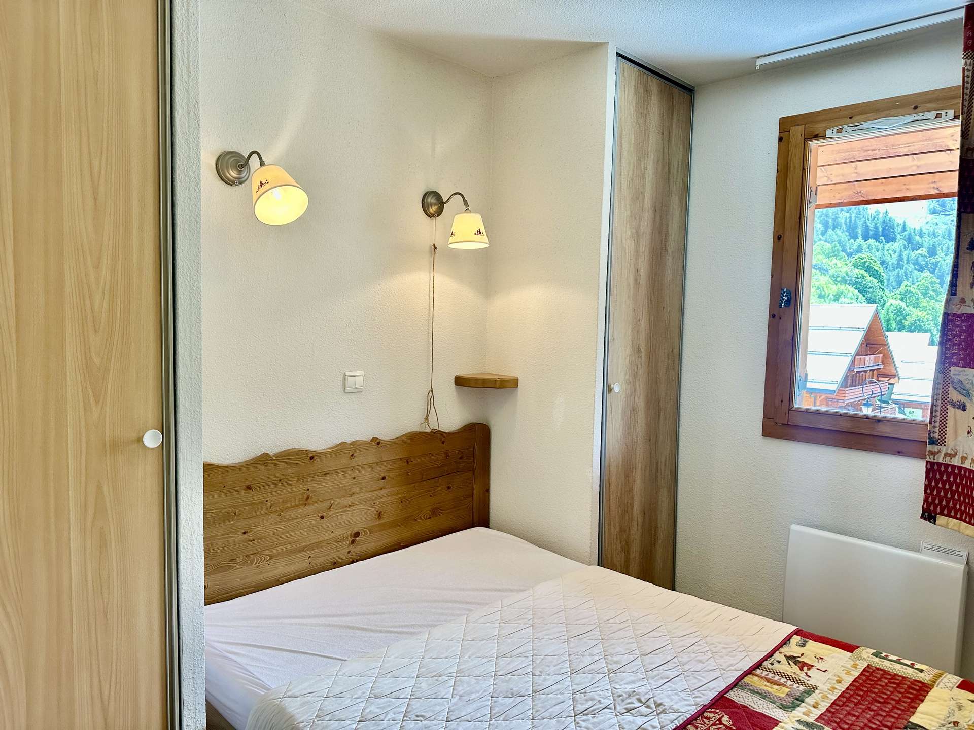 APPARTEMENT DUPLEX POUR 8 PERSONNES proche piste